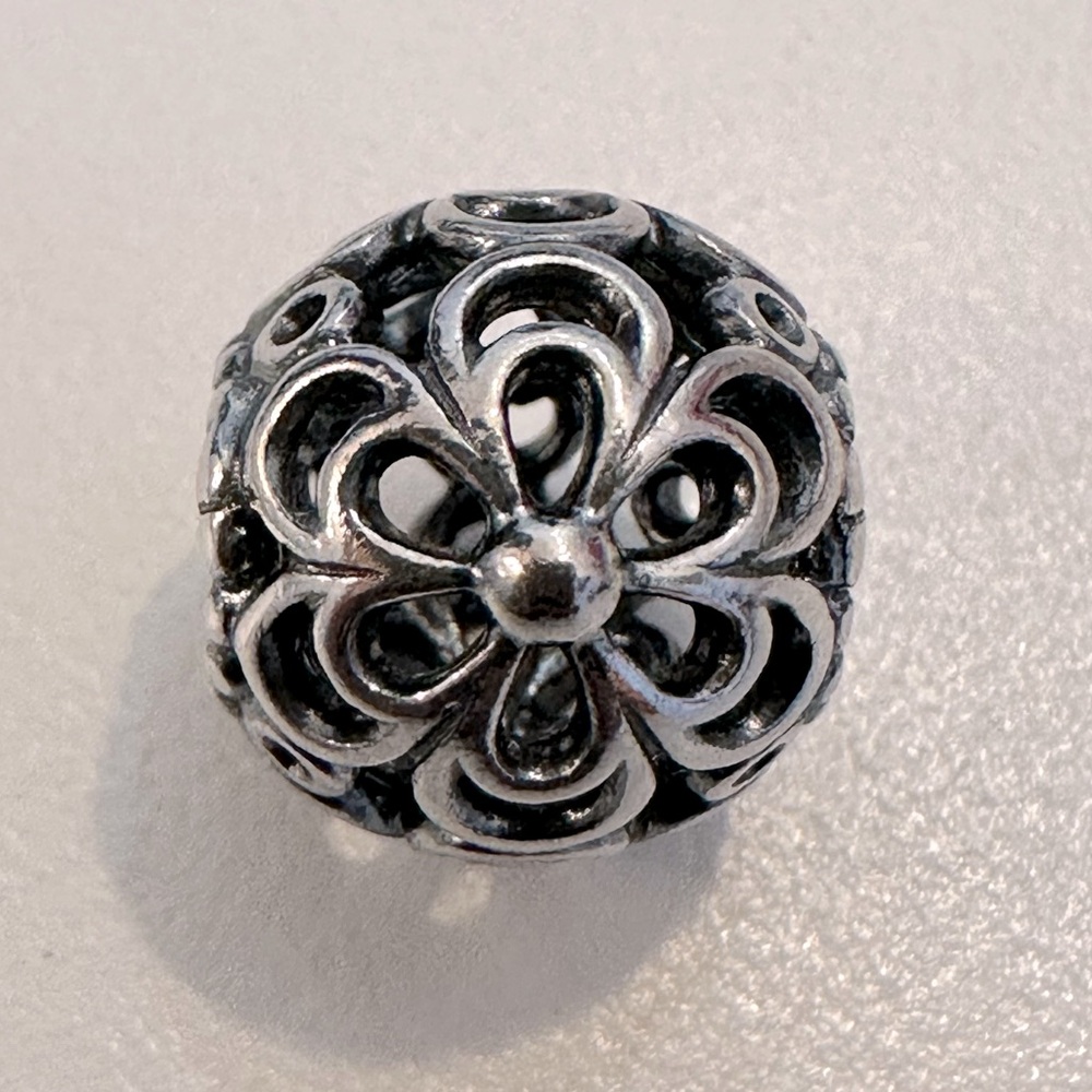 Pandora Flower Charm